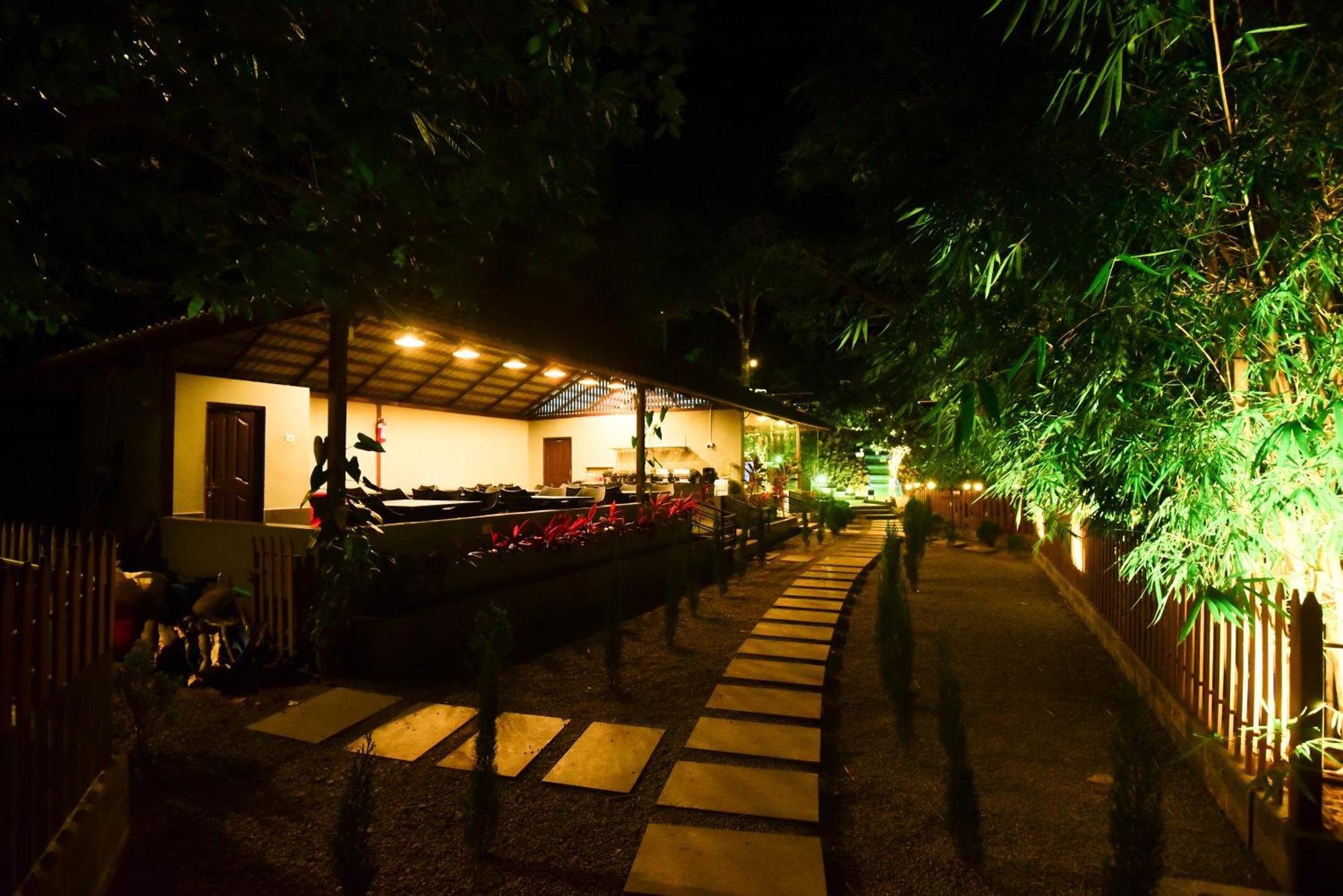 The Mountain Shades Resort Madikeri Exterior foto